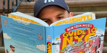 New York Nico reading his book